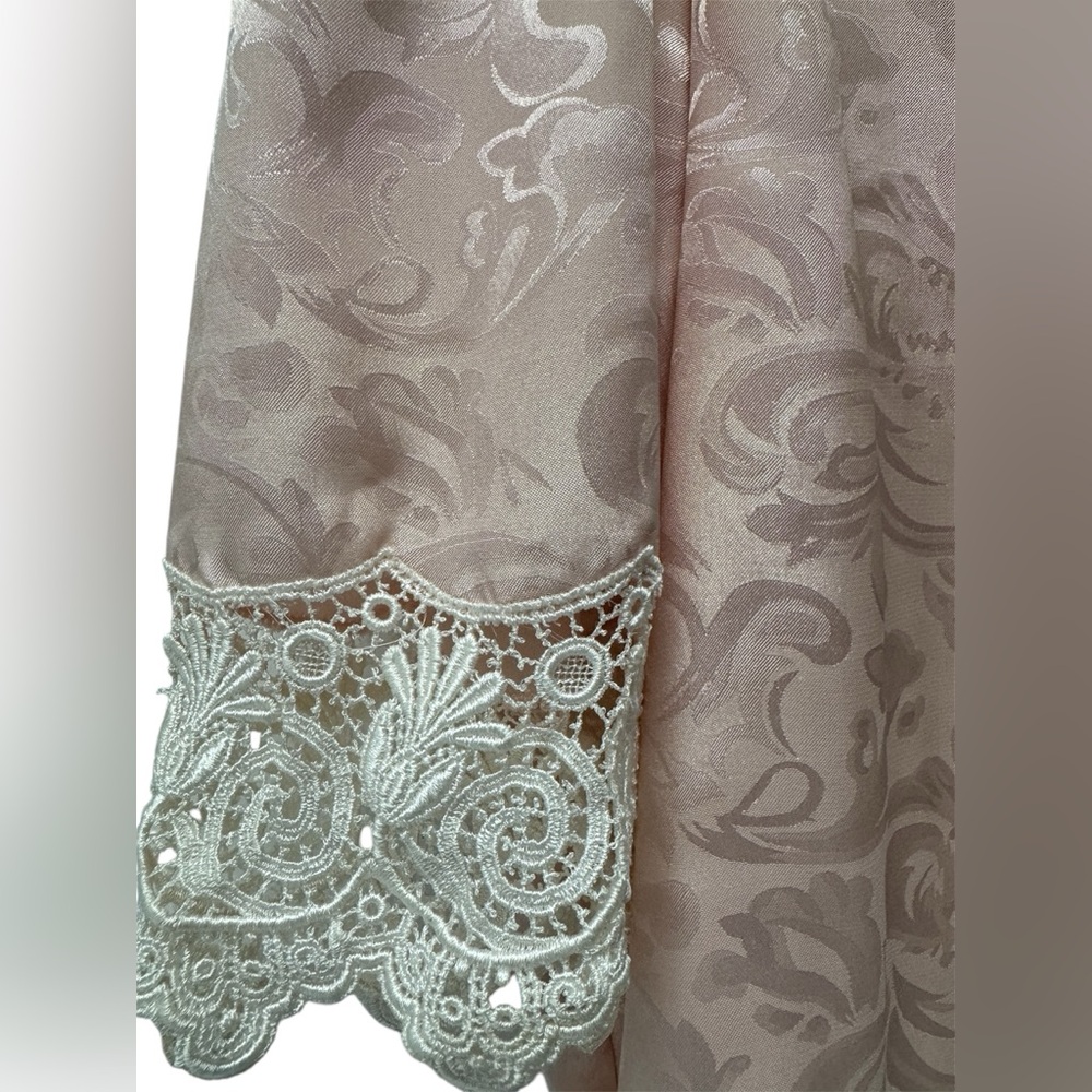 Vintage Lizzy & Johnny Tiered Lace Trim Dress - Picture 8 of 9